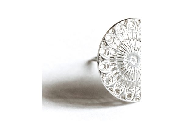 Pin's Gabrielle – Image 4