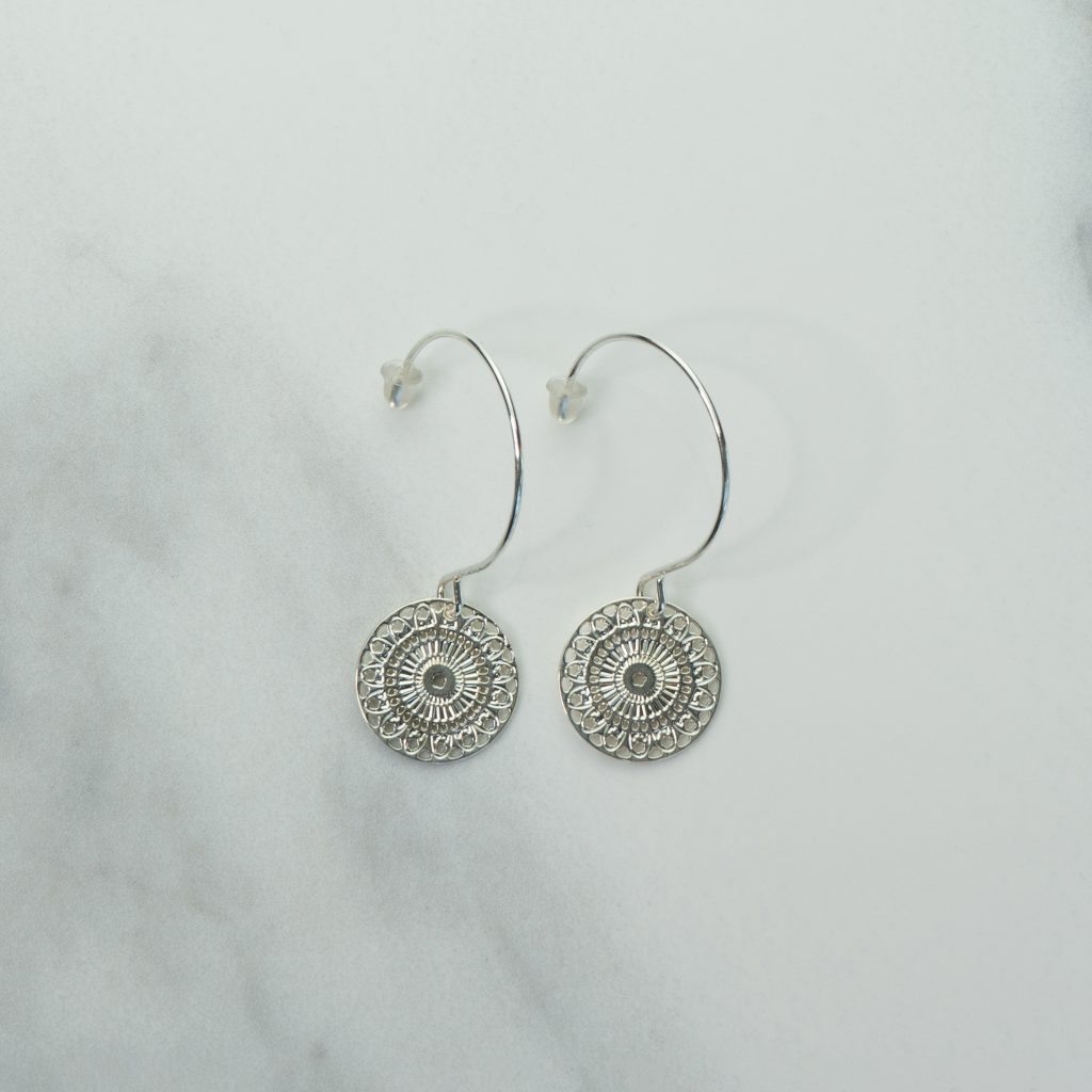 Boucles d’oreilles Eva – argenté
